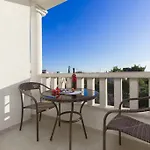 Srdarev Pencov 아파트 보디체