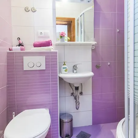 Srdarev Pencov * Vodice