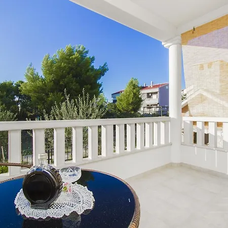 Apartment Srdarev Pencov Vodice