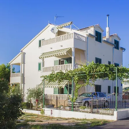 Apartman Srdarev Pencov *