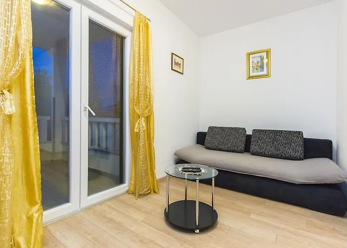 Srdarev Pencov * ヴォディツェ