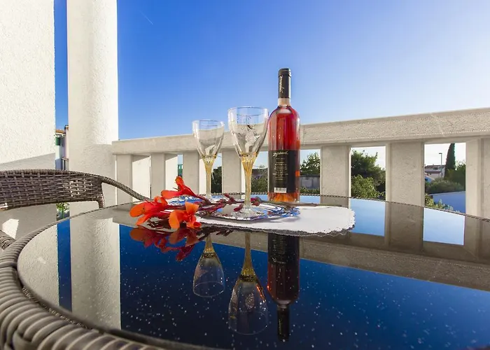 アパート Srdarev Pencov