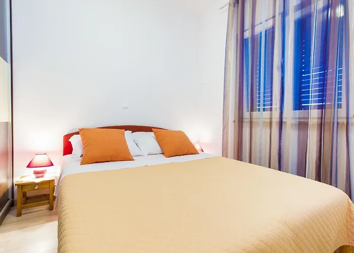 Apartament Srdarev Pencov *