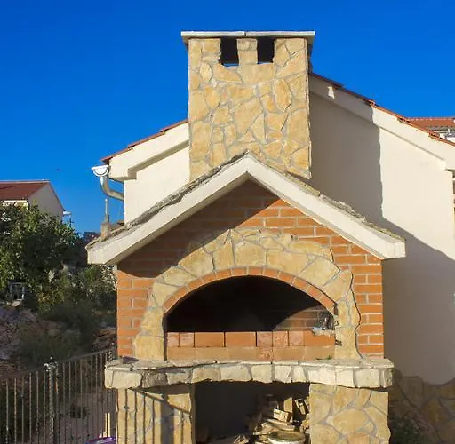 Srdarev Pencov Apartament *